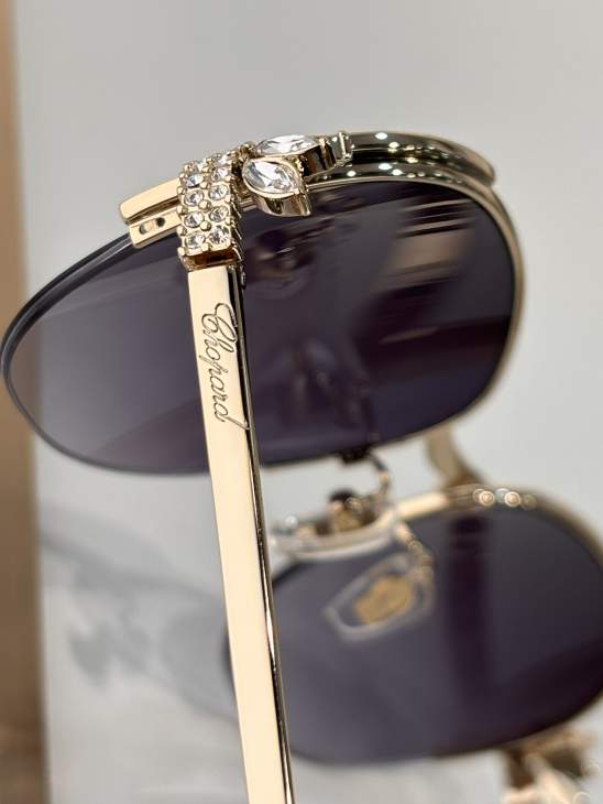 Picture of Chopard Sunglasses _SKUfw71074294fw